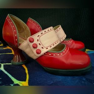 Fluevog Mini Zaza’s size 8.5 Women’s. Red and  Pink